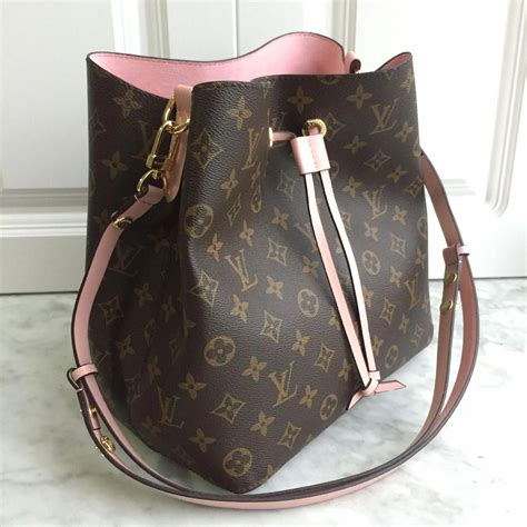 drawstring louis vuitton bag.